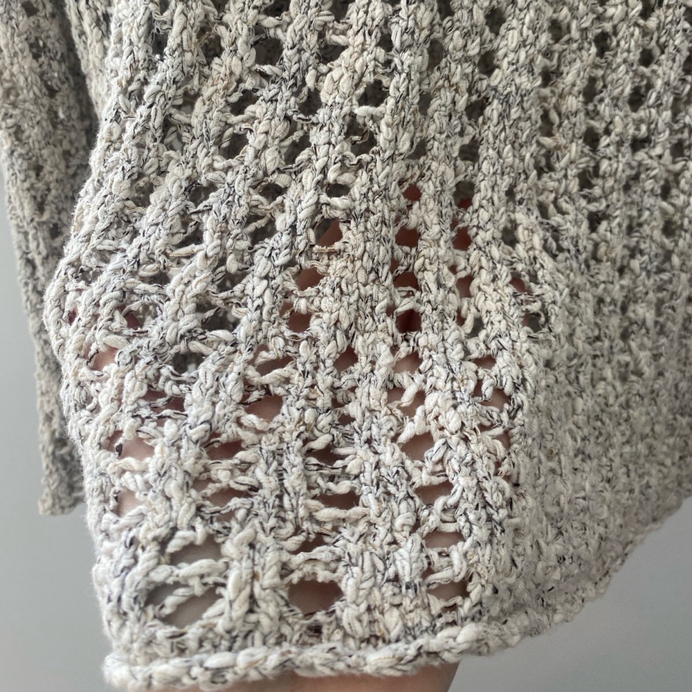 AMERICAN EAGLE Open Knit Crochet Beige Pullover Sweater Womens Small Beach Boho - Picture 6 of 10